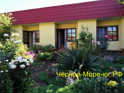 Частный сектор «Солнечный берег». Николаевка, ул. Прибрежная, 11 Частный сектор «Солнечный берег». Николаевка, ул. Прибрежная, 11