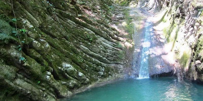 Одни из самых красивых водопадов Сочи – Чудо-красотка: описание, адрес, как проехать, маршрут, фотографии. Одни из самых красивых водопадов Сочи – Чудо-красотка: описание, адрес, как проехать, маршрут, фотографии.