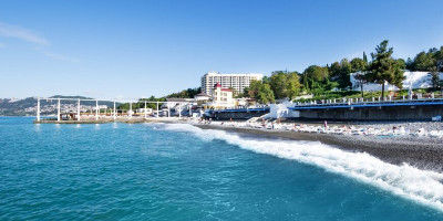 Пляж санатория Заполярье для отдыха в курортный сезон 2024 года Пляж санатория Заполярье для отдыха в курортный сезон 2024 года