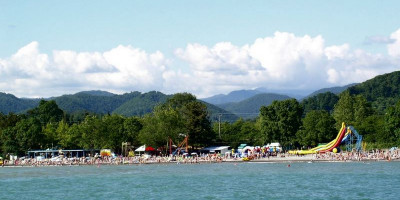 Пляжи в Вардане Пляжи в Вардане